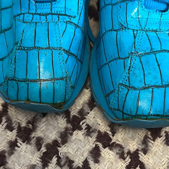Blue Shoes. Older model. Good use condition - Picture 11 of 12